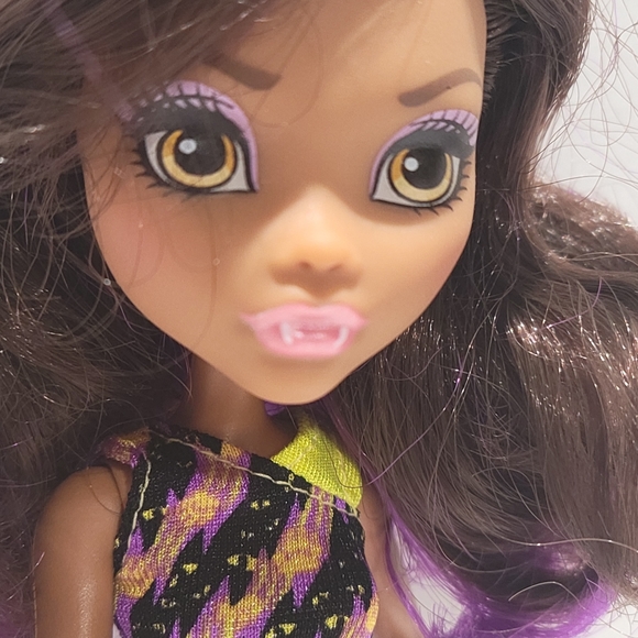 Monster High Clawdeen Wolf 2008 doll - Picture 5 of 9